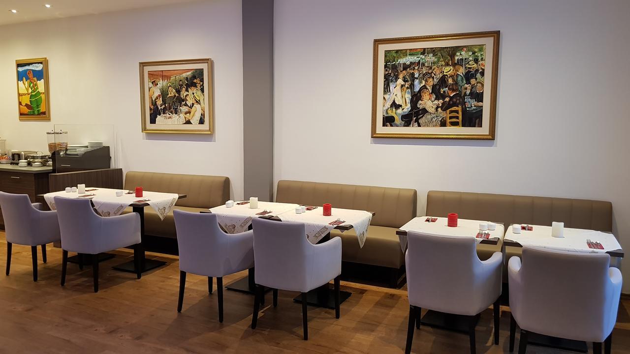 Hotel Niederrad - Self Check In Frankfurt am Main Ngoại thất bức ảnh