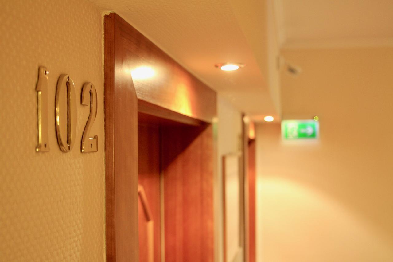 Hotel Niederrad - Self Check In Frankfurt am Main Phòng bức ảnh